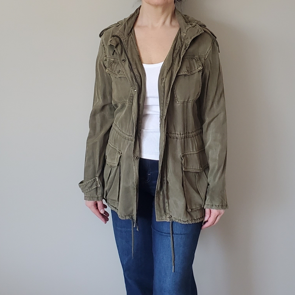 Aritzia Talula utility jacket